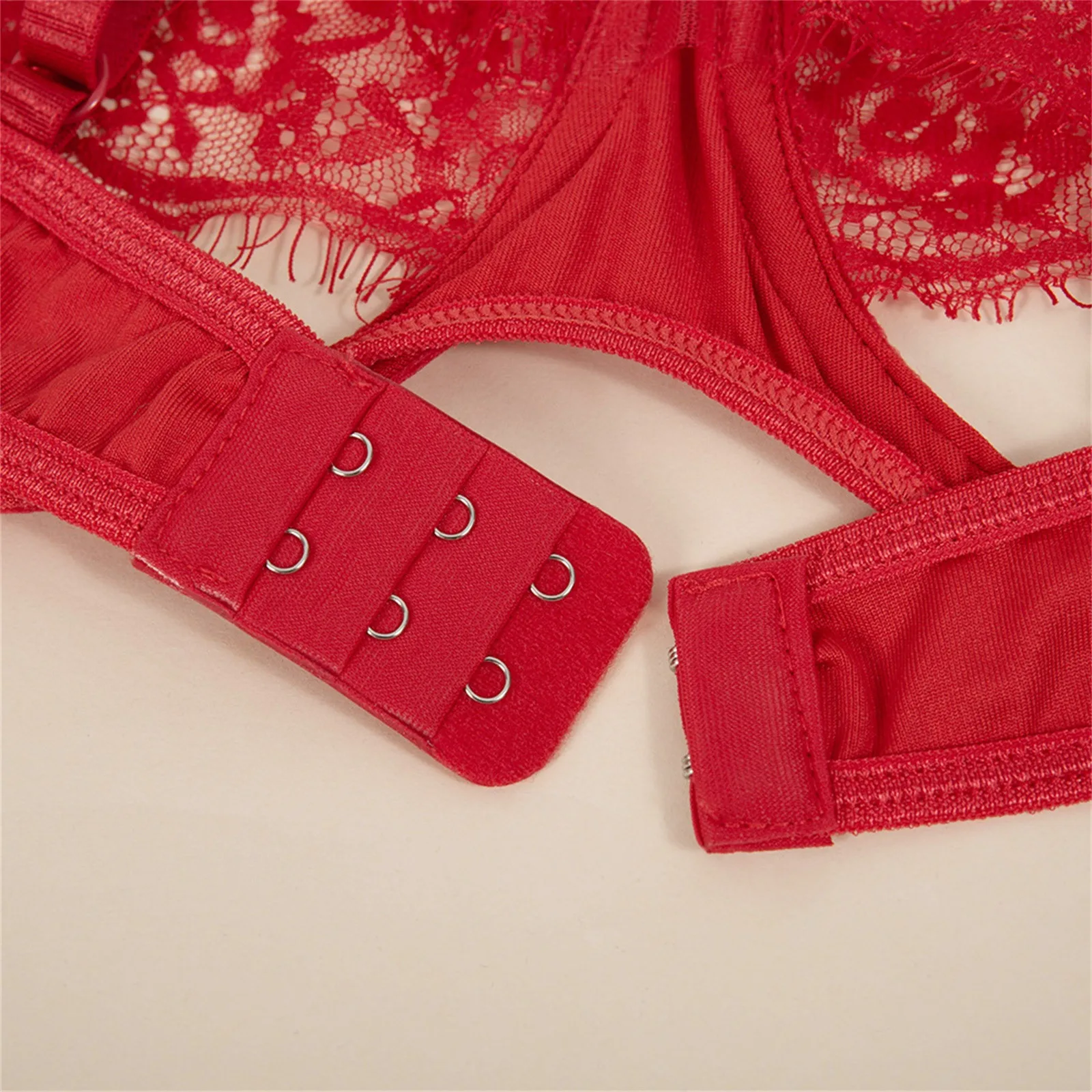Sexy Hollow Out Lingerie Women See-Through Lace Stitching Sling Bra Split Erotic Thong Underwear Set S-L L*
Sexy Hollow Out Lingerie Women See-Through Lace Stitching Sling Bra Split Erotic Thong Underwear Set S-L L*