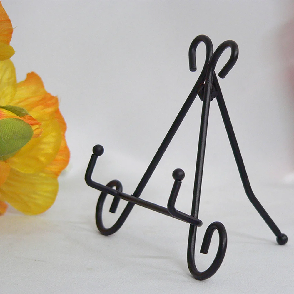 Iron Art Vertical Shelf European Style Adjustable Display Stand Black Easel Plate for Photo Picture Albums Picture Frames Cookbo 
Iron Art Vertical Shelf European Style Adjustable Display Stand Black Easel Plate for Photo Picture Albums Picture Frames Cookbo