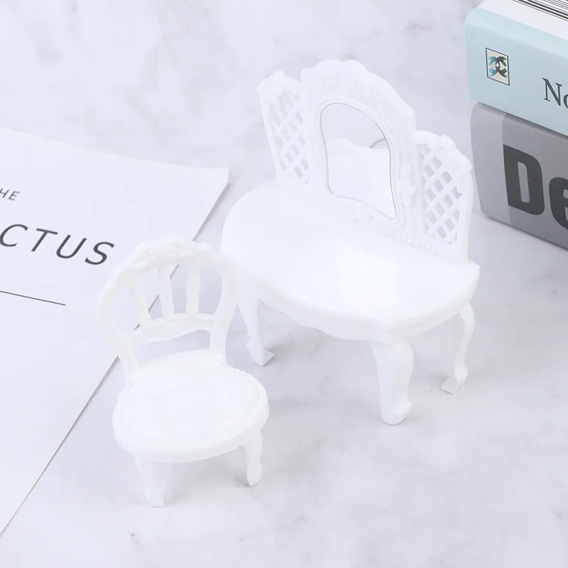 2pcs/Set 1:12 Dollhouse Miniature White Bedroom Furniture Wooden Vanity Box With Mirror Dressing Table & Stool
2pcs/Set 1:12 Dollhouse Miniature White Bedroom Furniture Wooden Vanity Box With Mirror Dressing Table & Stool