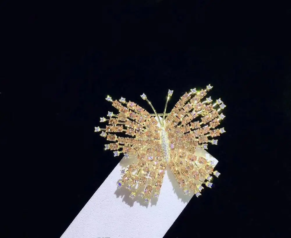champagne 925 sterling silver with cubic zircon butterfly brooch pin insect fine women jewelry free shipping hot new style
champagne 925 sterling silver with cubic zircon butterfly brooch pin insect fine women jewelry free shipping hot new style