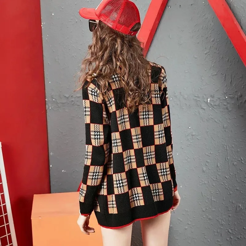 Spring/Autumn England Style Plaid Cardigan Sweaters Women Korean Japanese Fashion V-neck Single Breasted Knit Tops Girls Clothes
Spring/Autumn England Style Plaid Cardigan Sweaters Women Korean Japanese Fashion V-neck Single Breasted Knit Tops Girls Clothes