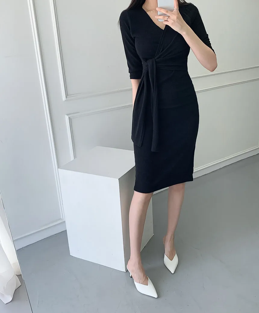 Korean Chic Gentle Lightly Mature Western Style Slim Fit Slimming Temperament V-neck Lace up Waist Trimming Short-Sleeved Sheath
Korean Chic Gentle Lightly Mature Western Style Slim Fit Slimming Temperament V-neck Lace up Waist Trimming Short-Sleeved Sheath