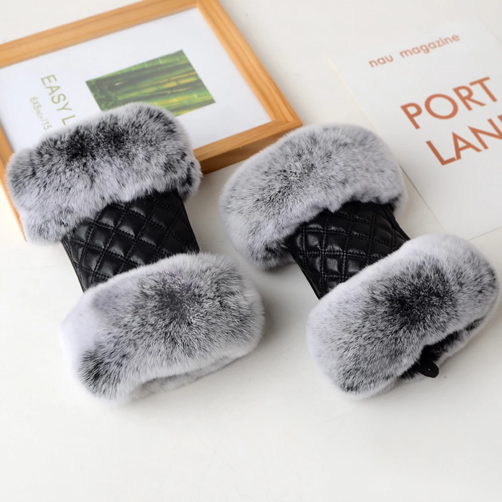 Women's Genuine Sheepskin Leather Fur Rhombus Gloves Fashion Female Black Mittens Winter Warm S2192
Women's Genuine Sheepskin Leather Fur Rhombus Gloves Fashion Female Black Mittens Winter Warm S2192