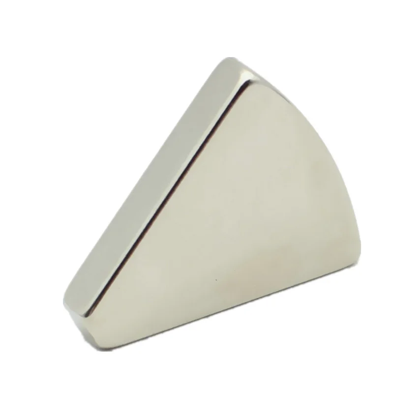 Неодимовый магнит с постоянным ротором, N42, NdFeB, сегментный, OR30xIR5x45DEGx5 мм, для генераторов, ветряных турбин, 8 шт.
Неодимовый магнит с постоянным ротором, N42, NdFeB, сегментный, OR30xIR5x45DEGx5 мм, для генераторов, ветряных турбин, 8 шт.