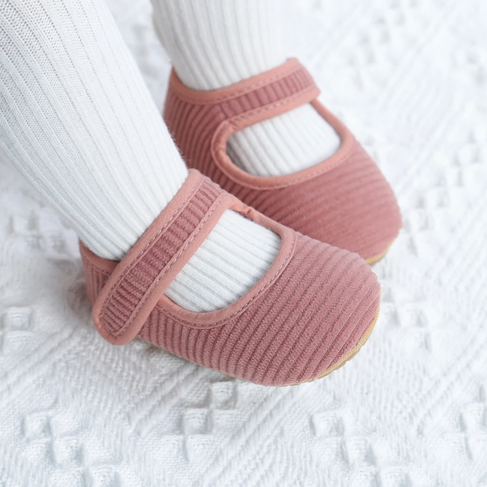 Baby Shoes Girl Fashion Moccasins Cute Solid Soft First Walkers for Newborn 0-18M
Baby Shoes Girl Fashion Moccasins Cute Solid Soft First Walkers for Newborn 0-18M
