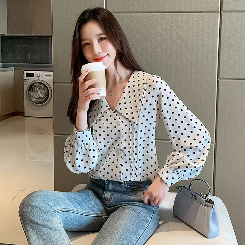 Polka Dot Blouse Women Elegant Korean Chiffon Long Sleeve Loose Casual Sailor Neck Shirt For Women Tops Blusas Mujer 2021 Spring
Polka Dot Blouse Women Elegant Korean Chiffon Long Sleeve Loose Casual Sailor Neck Shirt For Women Tops Blusas Mujer 2021 Spring