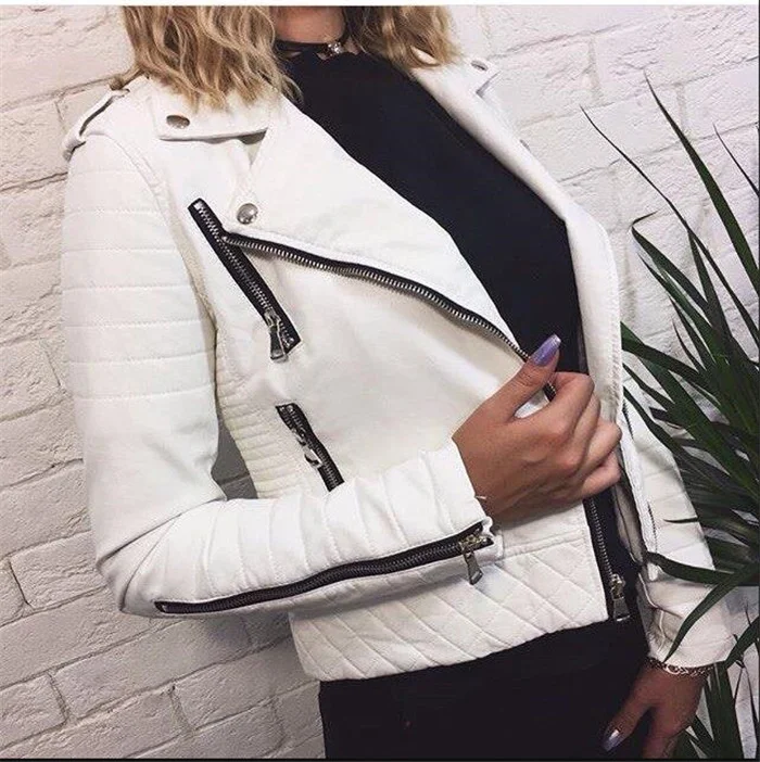 Летняя новая куртка
Летняя новая куртка