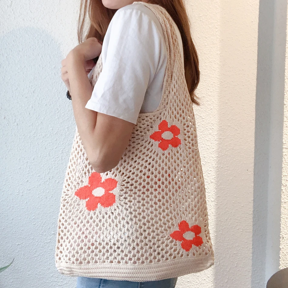 INS Korean Kim Hyuna Flower Designer Simple Knitting Hollow Out Shoulder Beach Bag Casual Laziness-Style Handbag For Women
INS Korean Kim Hyuna Flower Designer Simple Knitting Hollow Out Shoulder Beach Bag Casual Laziness-Style Handbag For Women