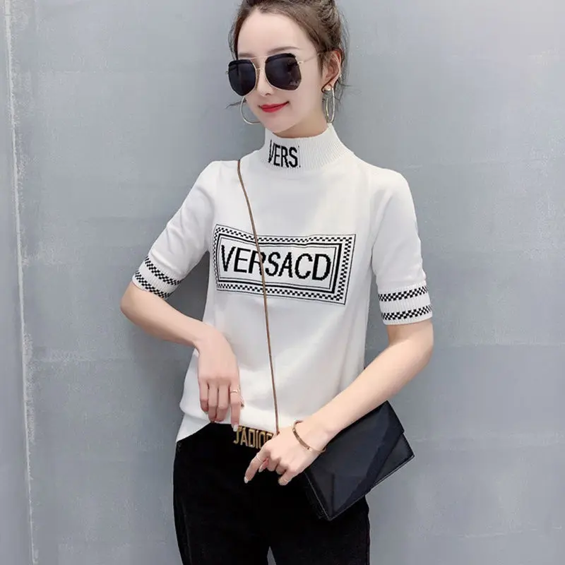 Medium sleeve ice silk knitted T-shirt women's loose sweater 2021 spring new slim half sleeve top
Medium sleeve ice silk knitted T-shirt women's loose sweater 2021 spring new slim half sleeve top