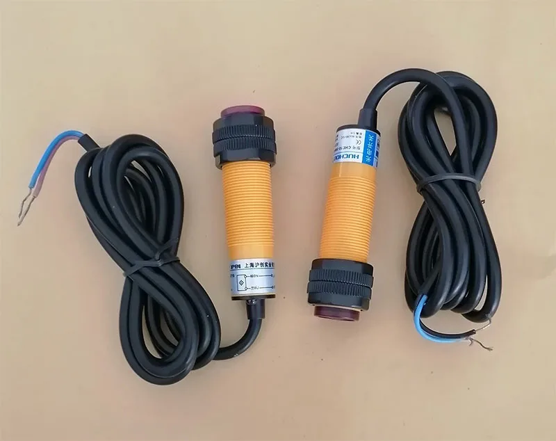 hotoelectric switch pair photoelectric switch infrared induction induction range of 5 meters E3F-5DN1 pair
hotoelectric switch pair photoelectric switch infrared induction induction range of 5 meters E3F-5DN1 pair
