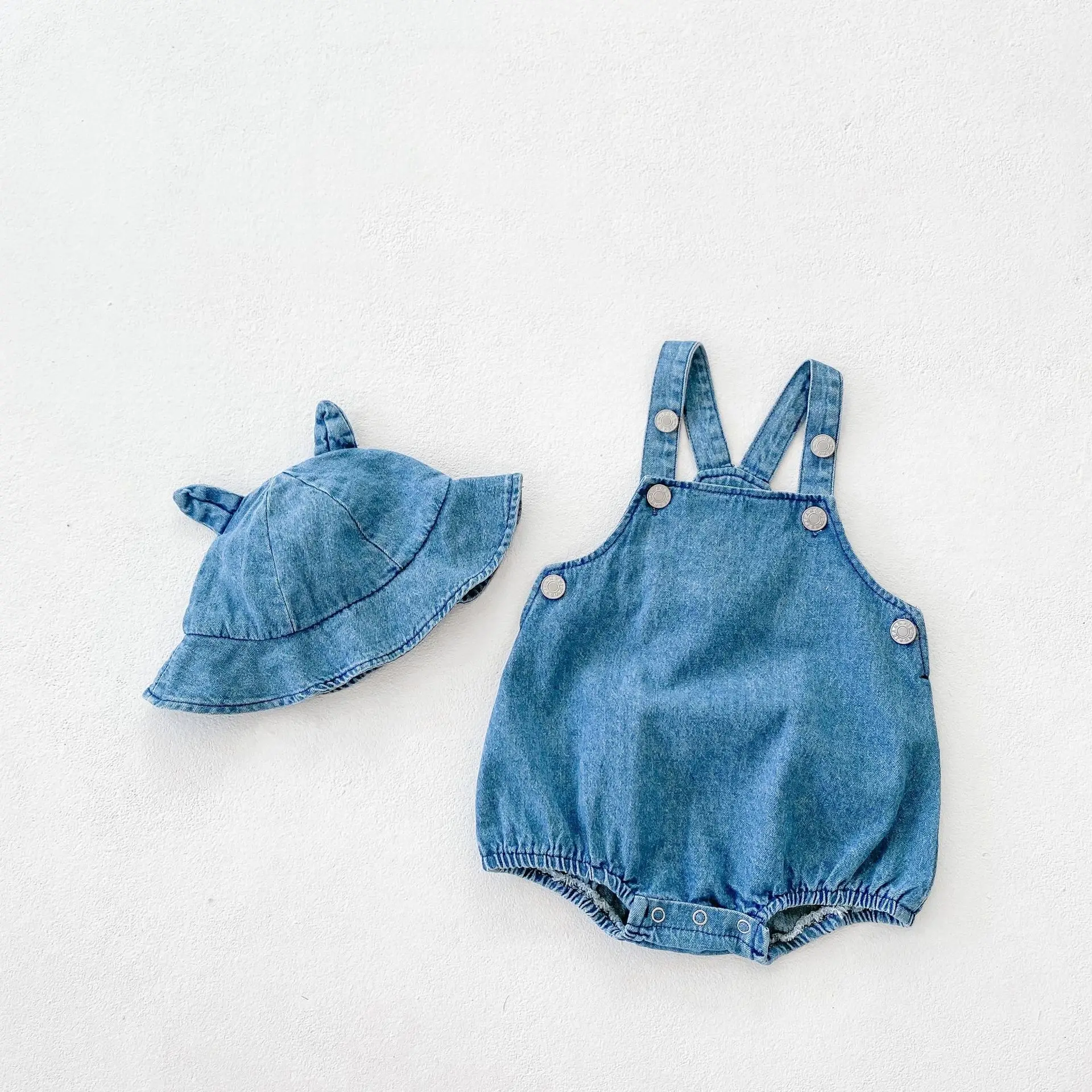 Newborn Infant Baby Boy Girl Fashion Soft Cowboy Straps Bodysuits Summer New Toddler Cotton Cute Bodysuit + Hat
Newborn Infant Baby Boy Girl Fashion Soft Cowboy Straps Bodysuits Summer New Toddler Cotton Cute Bodysuit + Hat