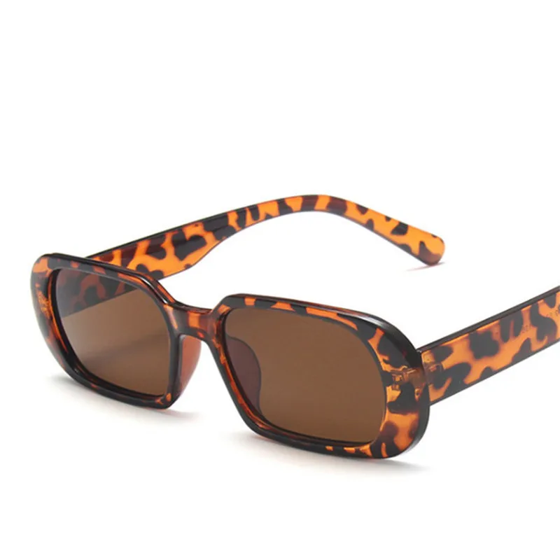 The New 2021 Jelly Colored Oval Sunglasses with A Small Frame Vintage Green Red Eyewear Ladies Traveling Style Women Fashio
The New 2021 Jelly Colored Oval Sunglasses with A Small Frame Vintage Green Red Eyewear Ladies Traveling Style Women Fashio