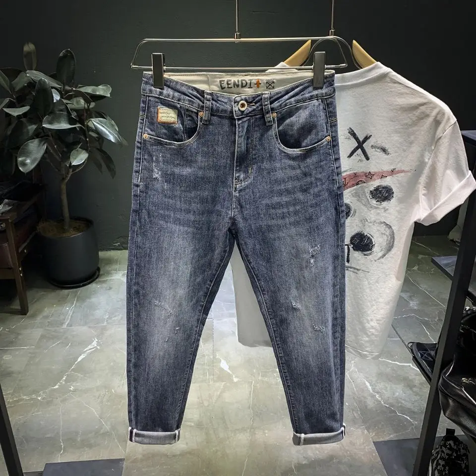 Новинка 2021, стильные джинсы, мужские рваные Брюки Slim Fit с дырками, модные Универсальные Стрейчевые длинные брюки, мужские классические джинс...
Новинка 2021, стильные джинсы, мужские рваные Брюки Slim Fit с дырками, модные Универсальные Стрейчевые длинные брюки, мужские классические джинс...