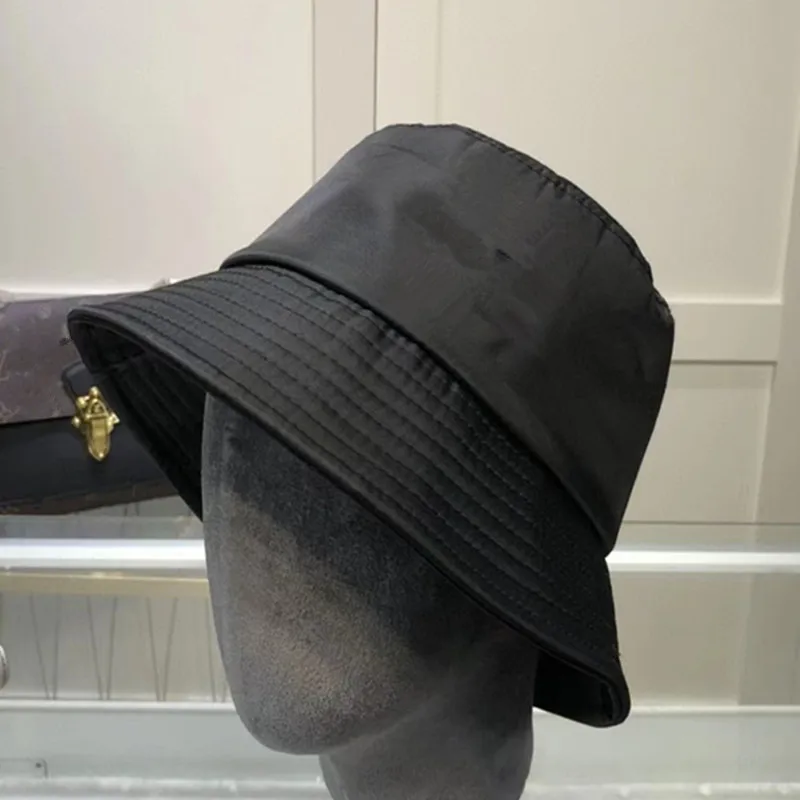 Unisex Sun Hats Women Summer Branded Designer Bucket Hat Men Pure Color Panama Fedoras Outdoor Fisherman Hat Visor Basin Cap
Unisex Sun Hats Women Summer Branded Designer Bucket Hat Men Pure Color Panama Fedoras Outdoor Fisherman Hat Visor Basin Cap