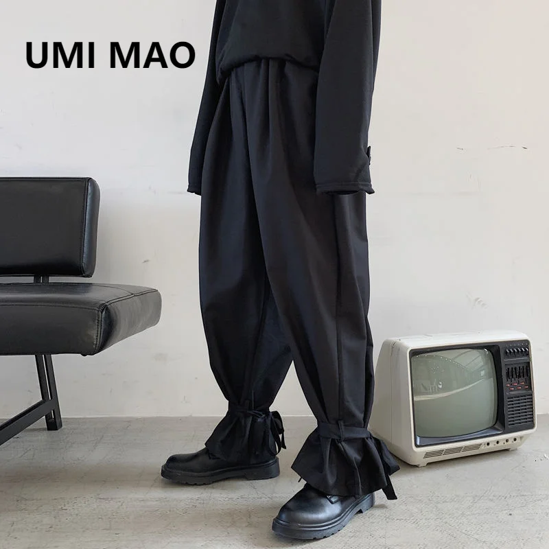 UMI MAO 2022 Autumn Model Yamamoto Dark Solid Color Trousers Webbing Elastic Waist Men's Casual Trousers Y2K
UMI MAO 2022 Autumn Model Yamamoto Dark Solid Color Trousers Webbing Elastic Waist Men's Casual Trousers Y2K