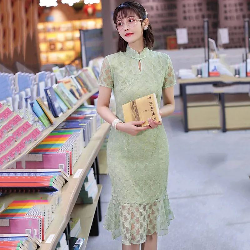 Green Exquisite Lace Oriental Mermaid Dresses Lady Elegant Short Sleeve Slim Qipao Improved Medium Length China Cheongsam Dress
Green Exquisite Lace Oriental Mermaid Dresses Lady Elegant Short Sleeve Slim Qipao Improved Medium Length China Cheongsam Dress
