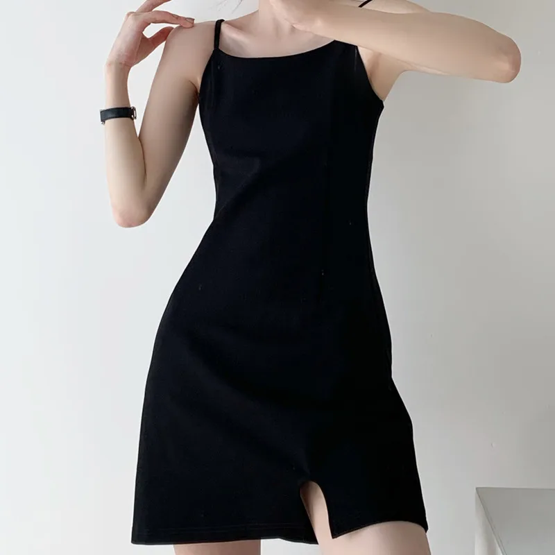 Black Split Suspender Skirt Female Xia Slim Fit Inner Heart Dress French Sexy A-word Small Black Skirt 
Black Split Suspender Skirt Female Xia Slim Fit Inner Heart Dress French Sexy A-word Small Black Skirt