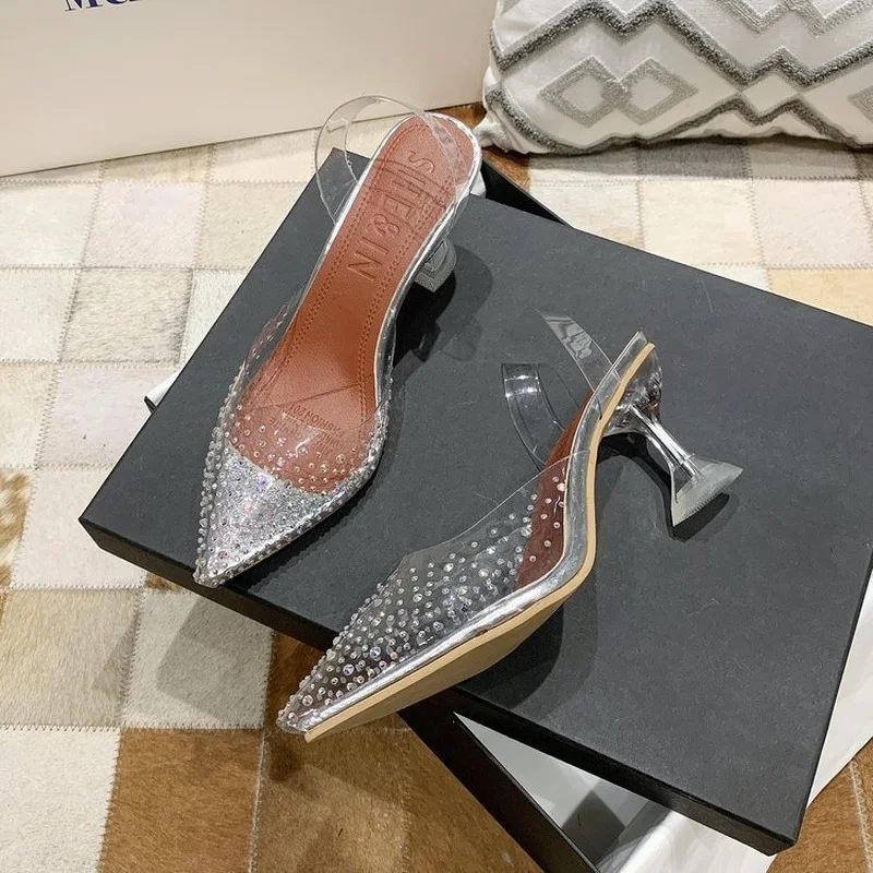 Sandals Women 2021 New Korean Version of Transparent Rhinestone Stiletto Sandals Crystal Shoes Women's Shoes High Heels
Sandals Women 2021 New Korean Version of Transparent Rhinestone Stiletto Sandals Crystal Shoes Women's Shoes High Heels