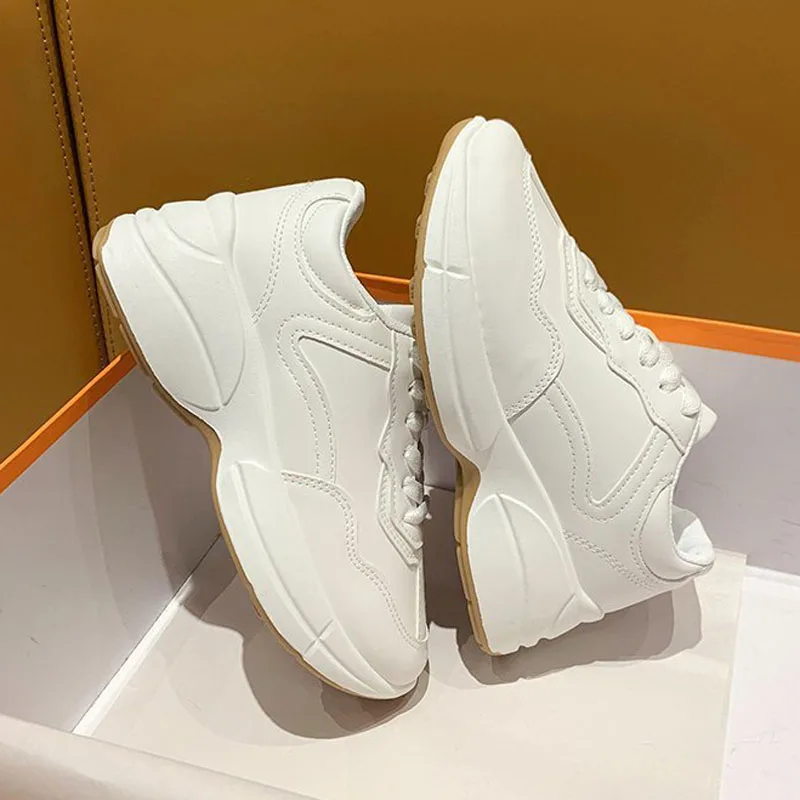 Women Vulcanize Shoes Casual Fashion 2020 New Woman Comfortable Breathable White Flats Female Platform Sneakers Chaussure Femme
Women Vulcanize Shoes Casual Fashion 2020 New Woman Comfortable Breathable White Flats Female Platform Sneakers Chaussure Femme