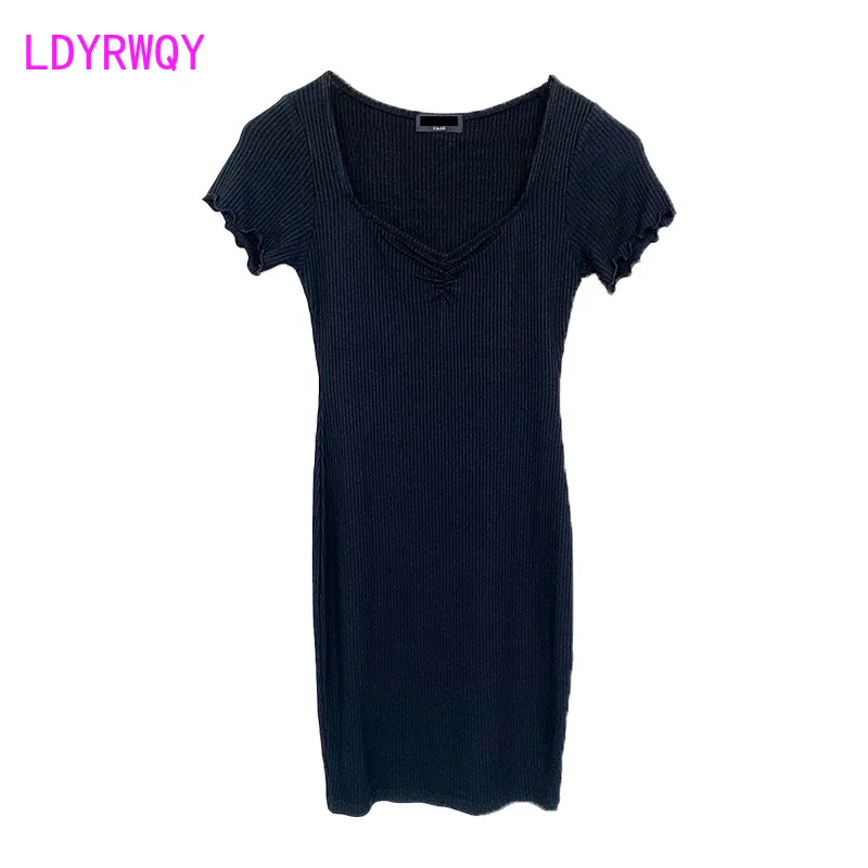 LDYRWQY South Korea 2021 spring and summer new sexy body square neck bottoming dress female slim bag hip
LDYRWQY South Korea 2021 spring and summer new sexy body square neck bottoming dress female slim bag hip