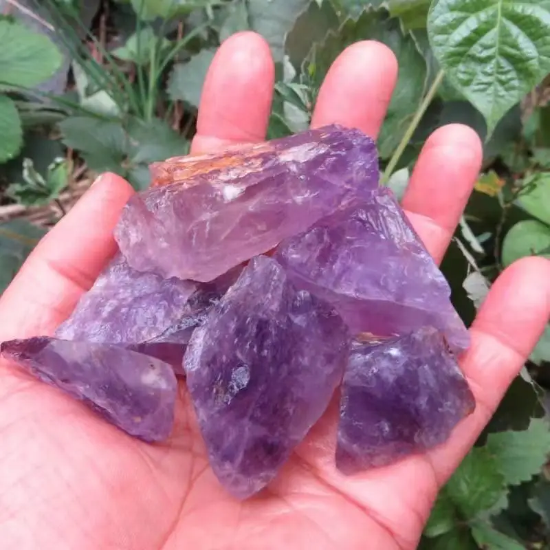 1pc Natural Amethyst Stone Irregular Particles Crushed Crystal Original Minerals Specimen Making Jewelry Aquarium Decoration
1pc Natural Amethyst Stone Irregular Particles Crushed Crystal Original Minerals Specimen Making Jewelry Aquarium Decoration