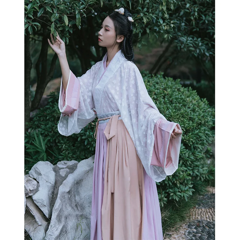 Hanfu Женский Jinying трехсекционная цельная не перфорированная юбка для полового акта 6 метров в наличии
Hanfu Женский Jinying трехсекционная цельная не перфорированная юбка для полового акта 6 метров в наличии