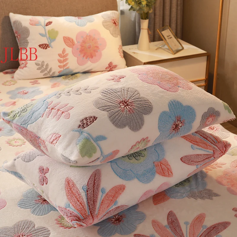

5D Snowflake Fleece Pillowcase 2pcs Printed Pillowcover 2020 New Velvet Flannel Flower Pillowslip Pastoral Style Home Bed Soft