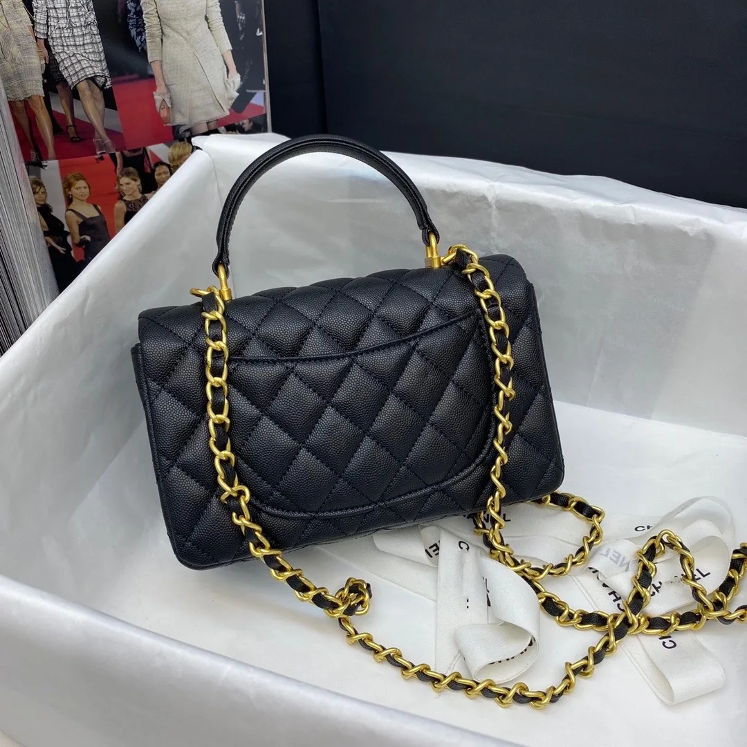 Luxury Designer Bag Ladies Bag Classic Style Real Photos Full Package and Invoice Original Quality 24*14*6
Luxury Designer Bag Ladies Bag Classic Style Real Photos Full Package and Invoice Original Quality 24*14*6