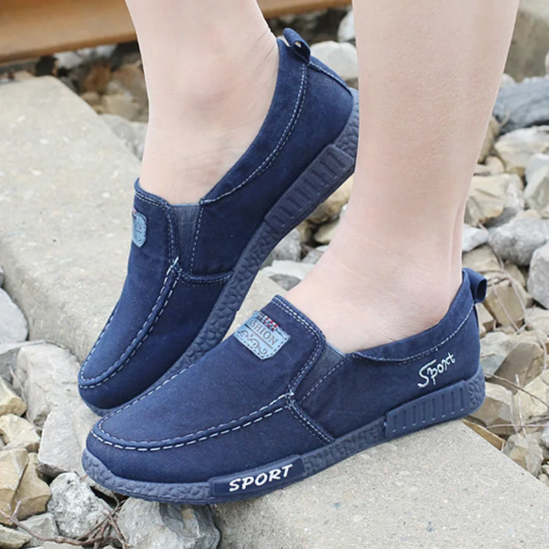 Men Casual Shoes Comfort Men Shoes Denim Male Shoes Adult Footwear 2020 New Men Loafers Canvas Shoes Men Sneakers Plus Size 46
Men Casual Shoes Comfort Men Shoes Denim Male Shoes Adult Footwear 2020 New Men Loafers Canvas Shoes Men Sneakers Plus Size 46