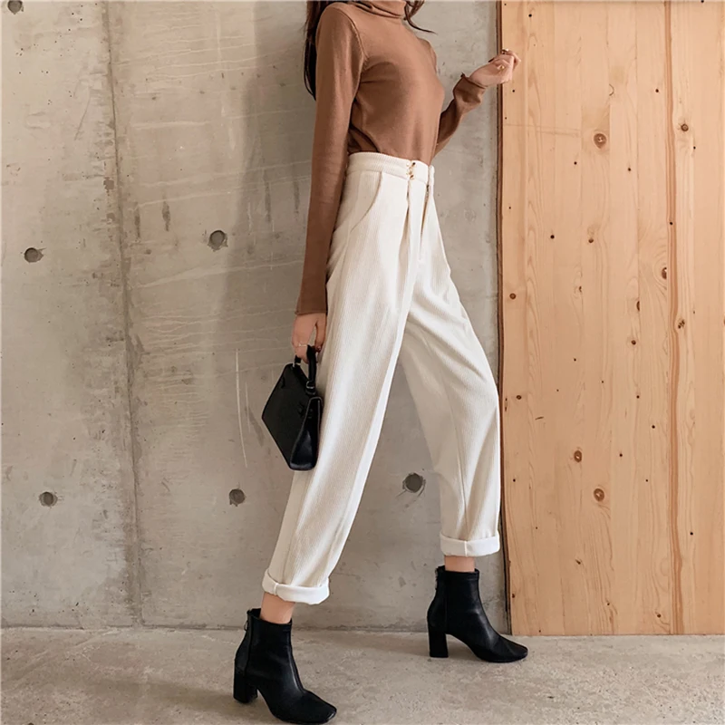 Winter High Waist Thinck Corduroy Ankle Length Pants Women Straight Pleated Loose Cusaul Pant Solid Color Mujer Match ShortBoots 
Winter High Waist Thinck Corduroy Ankle Length Pants Women Straight Pleated Loose Cusaul Pant Solid Color Mujer Match ShortBoots