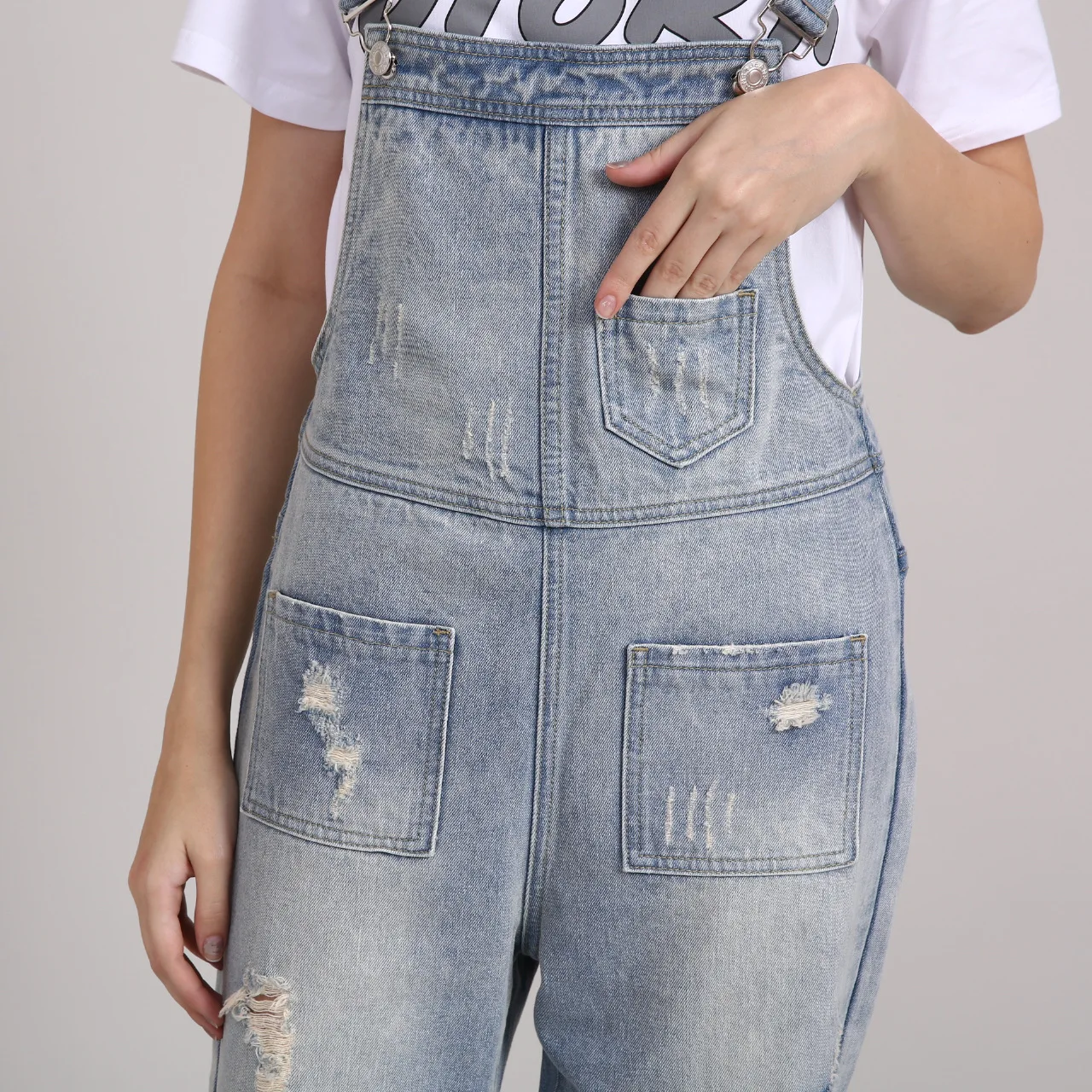 5XL Woman Denim Jumpsuit Plus Size for Women One Piece Jump Suit Blue Ripped Jeans Overalls Womens Loose Ankle Salopette Femme
5XL Woman Denim Jumpsuit Plus Size for Women One Piece Jump Suit Blue Ripped Jeans Overalls Womens Loose Ankle Salopette Femme