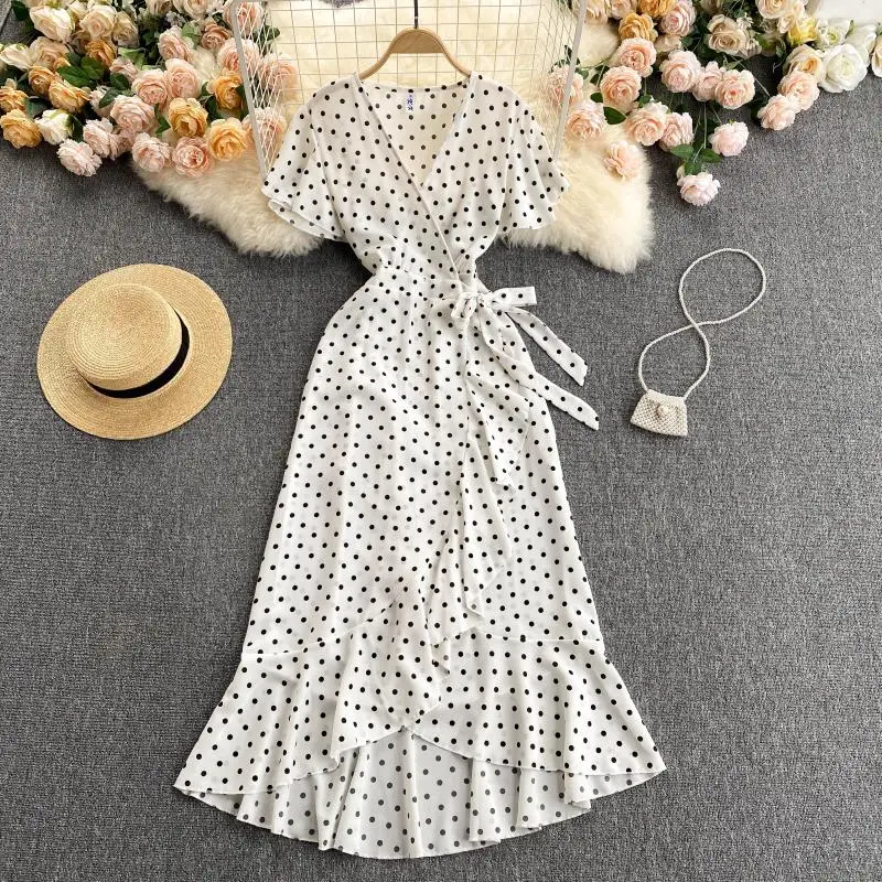 Summer Clothes Dresses For Women 2021 Elegant Vintage Ruffle Wrap Dress V Neck Short Sleeve Casual Polka Dot Midi Dress Vestidos
Summer Clothes Dresses For Women 2021 Elegant Vintage Ruffle Wrap Dress V Neck Short Sleeve Casual Polka Dot Midi Dress Vestidos