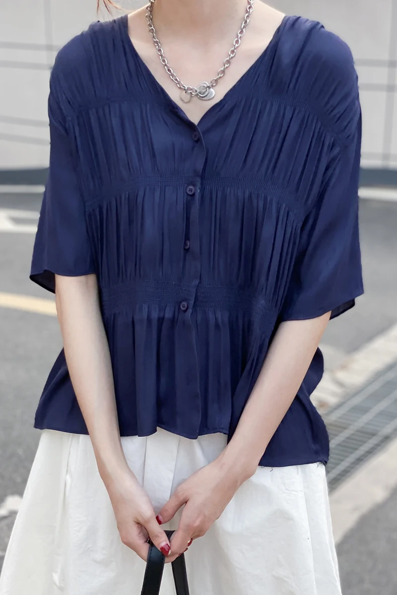 SuperAen 2021 Summer V Neck Office Lady Pleated Blouse Vintage Female Tops Casual Short Sleeve Blouse Shirts
SuperAen 2021 Summer V Neck Office Lady Pleated Blouse Vintage Female Tops Casual Short Sleeve Blouse Shirts