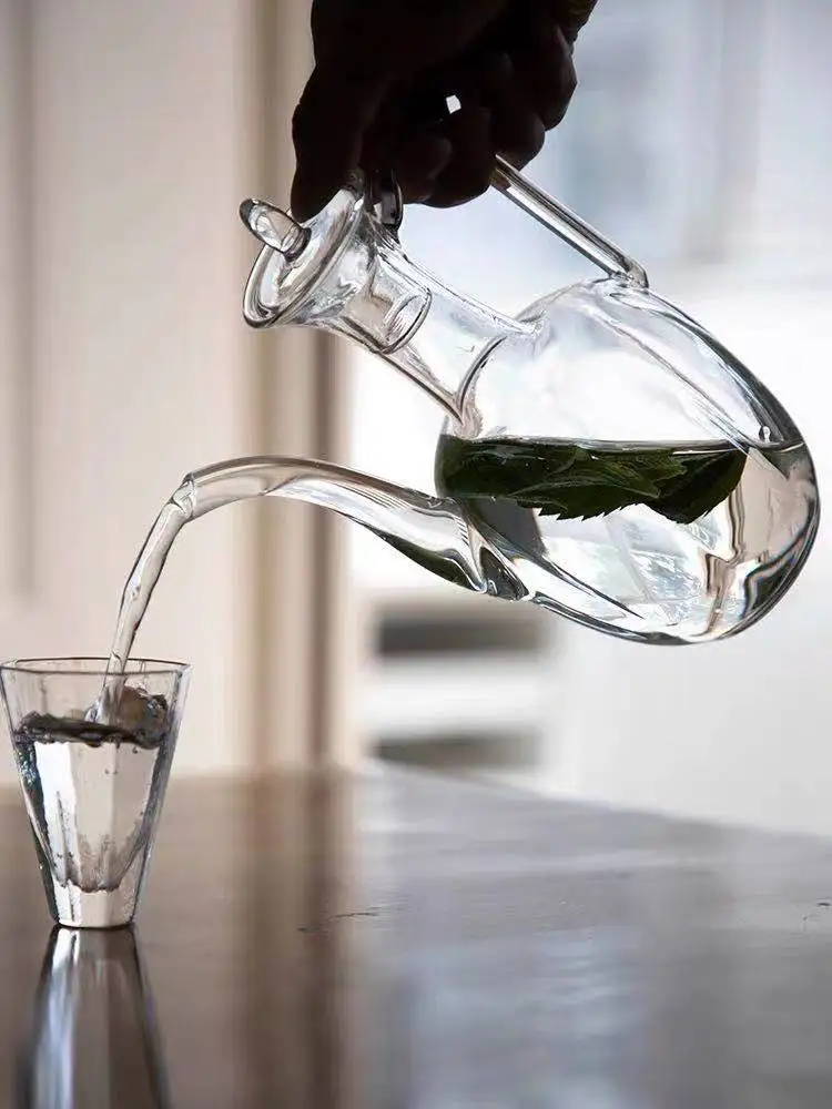 Glass Kettle High Transparent Song Style Glass Kettle Cold Kettle Milk Kettle Cold Drinking Kettle In Summer 
Glass Kettle High Transparent Song Style Glass Kettle Cold Kettle Milk Kettle Cold Drinking Kettle In Summer