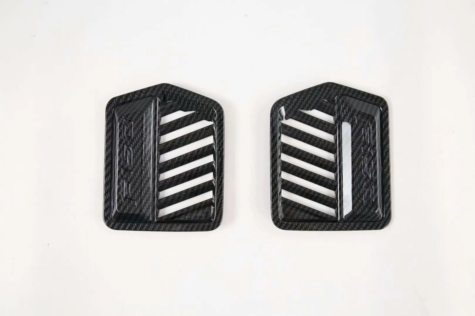 Для Ford Raptor F150 2017-2019 2020 углеродное волокно Автомобильные Боковые Крышка вентиляционного отверстия кондиционера отделка рамка наклейки аксе... 
Для Ford Raptor F150 2017-2019 2020 углеродное волокно Автомобильные Боковые Крышка вентиляционного отверстия кондиционера отделка рамка наклейки аксе...