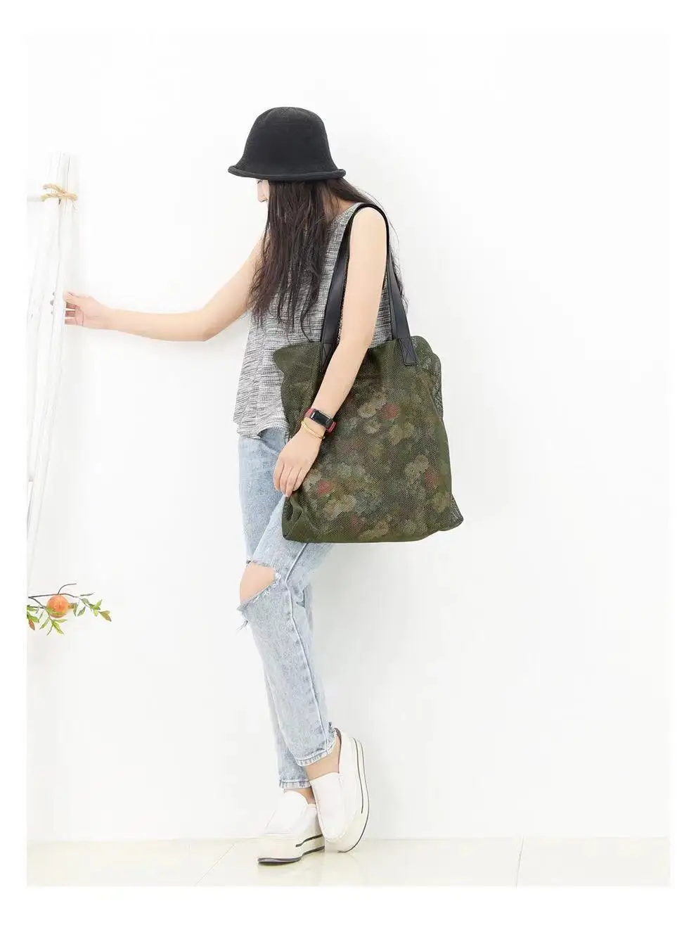 Handbag Canvas Bag Series 2021 High Quality Canvas Bag Luxury Ladies Bag Fashion Brand Handbag designer bags
Handbag Canvas Bag Series 2021 High Quality Canvas Bag Luxury Ladies Bag Fashion Brand Handbag designer bags