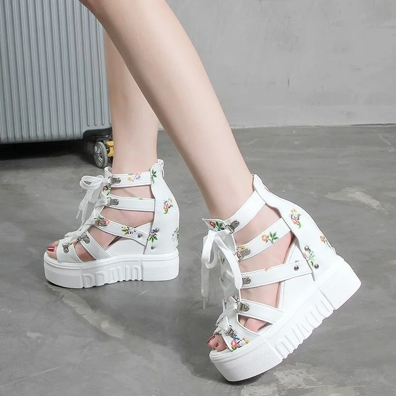 Women Shoes 2021 New Summer Thick-soled Fish Mouth High Heels Women Sandals Printed Lace Up Large Size Roman Sandals Women
Women Shoes 2021 New Summer Thick-soled Fish Mouth High Heels Women Sandals Printed Lace Up Large Size Roman Sandals Women
