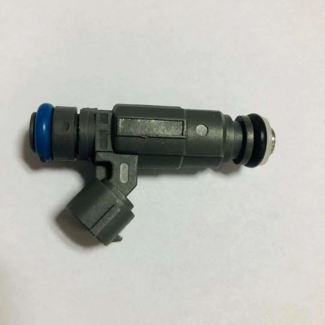 1 шт., Форсунка для впрыска топлива 0280156173 / 06a906031bq применима к 2006-2008 VW Golf 2.0L
1 шт., Форсунка для впрыска топлива 0280156173 / 06a906031bq применима к 2006-2008 VW Golf 2.0L