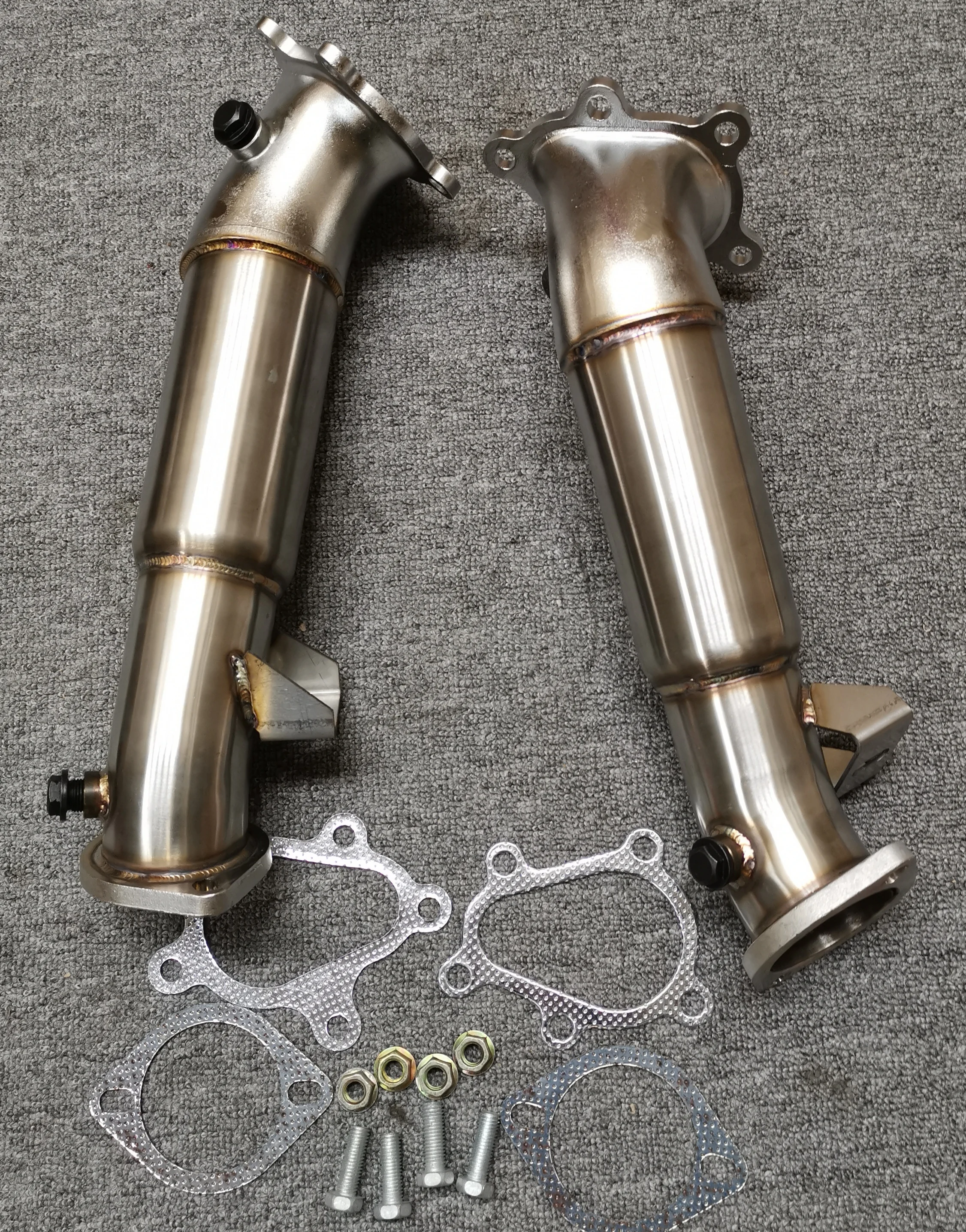 3.5inch downpipe for nissan gtr r35 2008-2019
3.5inch downpipe for nissan gtr r35 2008-2019