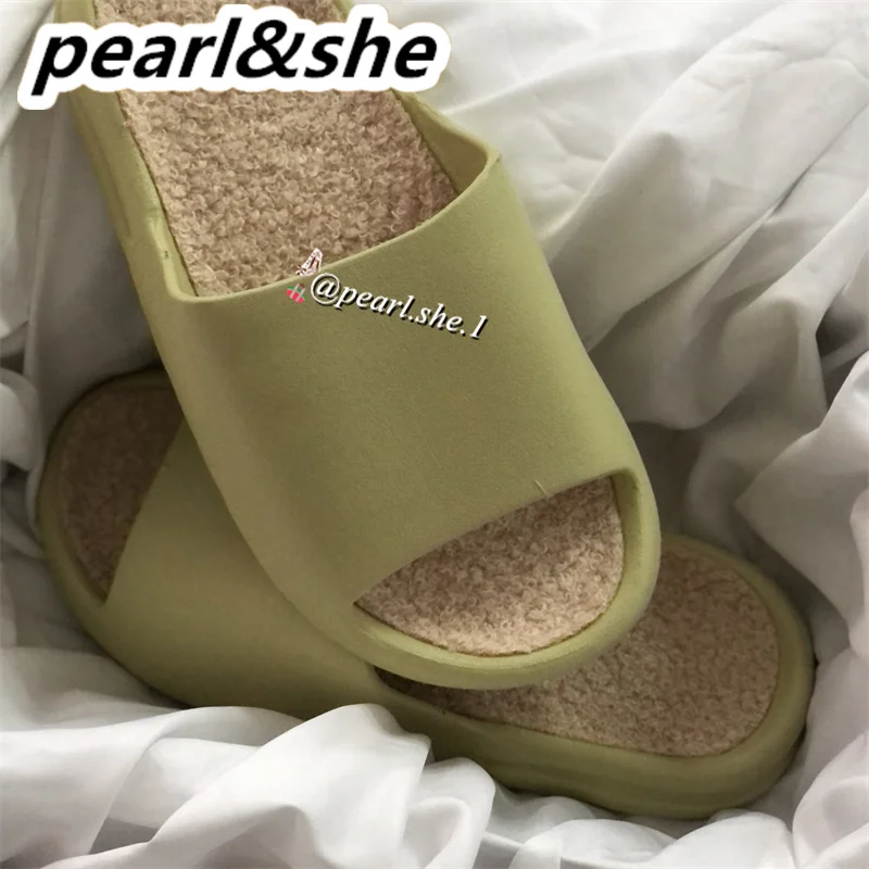 Female Big Fluffy Fur Slides Women's Beach Shoes Hairy Beach Slippers Shoe Sole Women Clogs 2021 Sandals
Female Big Fluffy Fur Slides Women's Beach Shoes Hairy Beach Slippers Shoe Sole Women Clogs 2021 Sandals