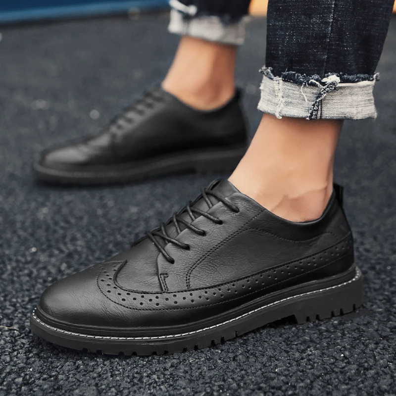 New Trendy Men's Leather Shoes Breathable Lace-Up Man Oxford Brand Brown Leather Sneakers Zapatos De Hombre Designer Shoes Men %
New Trendy Men's Leather Shoes Breathable Lace-Up Man Oxford Brand Brown Leather Sneakers Zapatos De Hombre Designer Shoes Men %