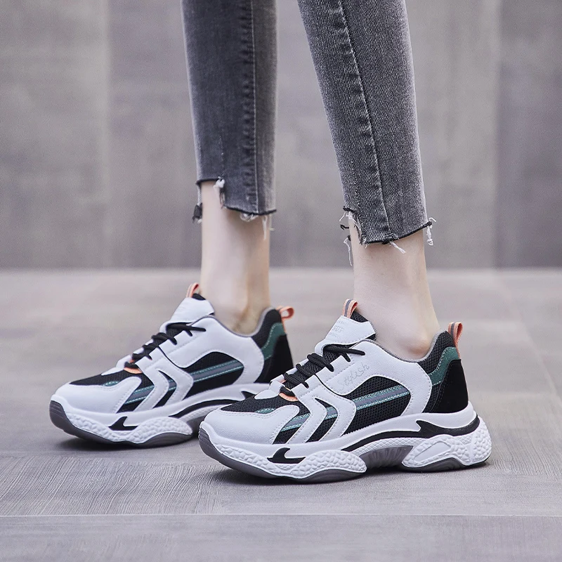 Summer 2020 Women Sneakers Non-slip Woman Running Shoes Casual Lace-up Flats Women Walking Shoes Comfortable Soft Footwear
Summer 2020 Women Sneakers Non-slip Woman Running Shoes Casual Lace-up Flats Women Walking Shoes Comfortable Soft Footwear