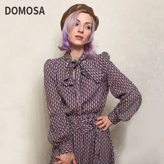 2020 spring and autumn new Women Elegant Long Dress with Belt Chain Print belt waist tie Office Dress Long Sleeves Lady Shirt
2020 spring and autumn new Women Elegant Long Dress with Belt Chain Print belt waist tie Office Dress Long Sleeves Lady Shirt