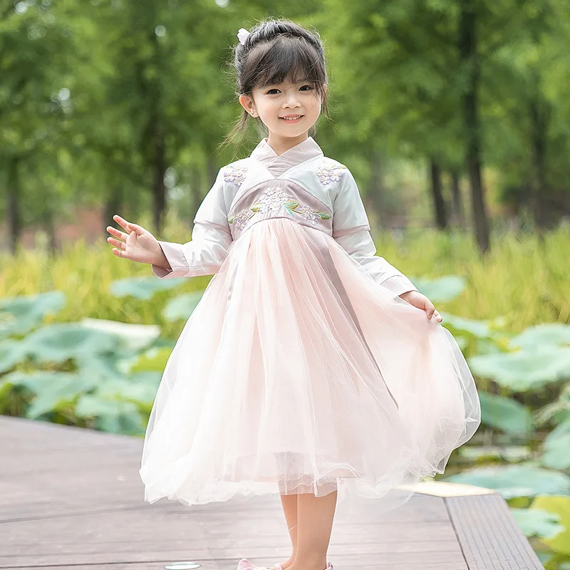 Hanfu/юбка для девочек; Весна-Осень 2020; Новый детский костюм в древнем стиле; Суперсказочное детское нижнее белье; Платье принцессы с длинными ...
Hanfu/юбка для девочек; Весна-Осень 2020; Новый детский костюм в древнем стиле; Суперсказочное детское нижнее белье; Платье принцессы с длинными ...