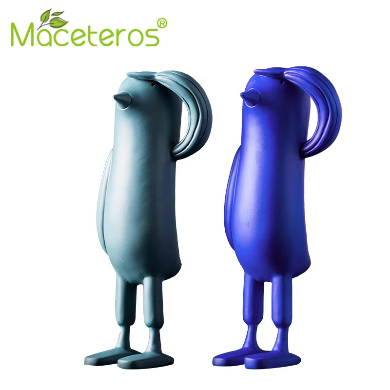 Nordic Creative Penguin Sculpture Decoration Synthetic Resin Living Room Bedroom Study Decoration Gardening Decoration Supplies
Nordic Creative Penguin Sculpture Decoration Synthetic Resin Living Room Bedroom Study Decoration Gardening Decoration Supplies