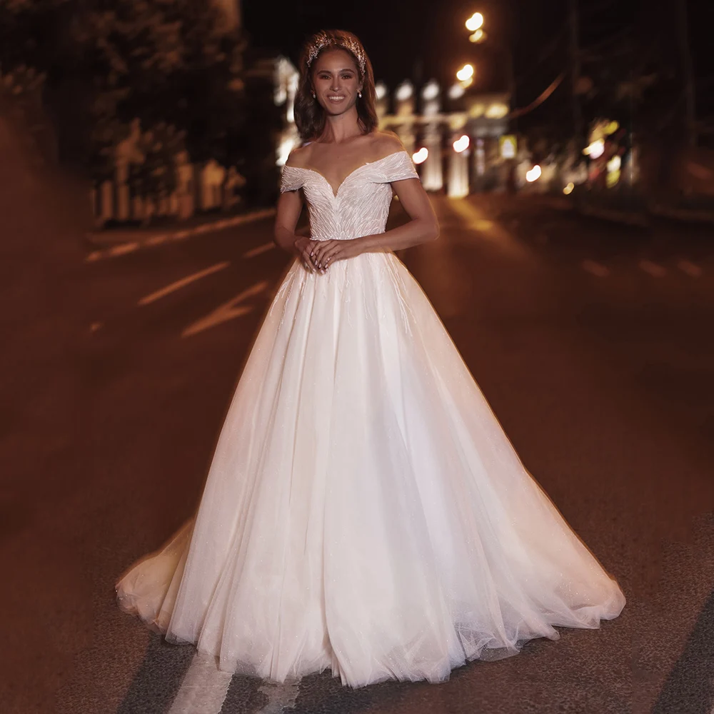 Princess Wedding Dresses 2021 Sleeveless Off The Shoulder Appliques Beading Lace Vestidos De Novia Tulle ;Long Bridal Gowns
Princess Wedding Dresses 2021 Sleeveless Off The Shoulder Appliques Beading Lace Vestidos De Novia Tulle ;Long Bridal Gowns