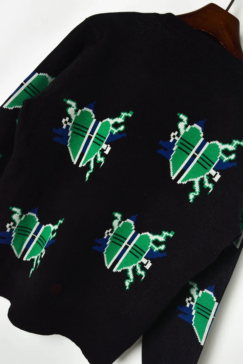 Luxury Brand Designer Knitted Pullovers for Women Causel O Neck Contrast Jacquard Green Heart Long Sleeve Loose Knitted Sweater
Luxury Brand Designer Knitted Pullovers for Women Causel O Neck Contrast Jacquard Green Heart Long Sleeve Loose Knitted Sweater
