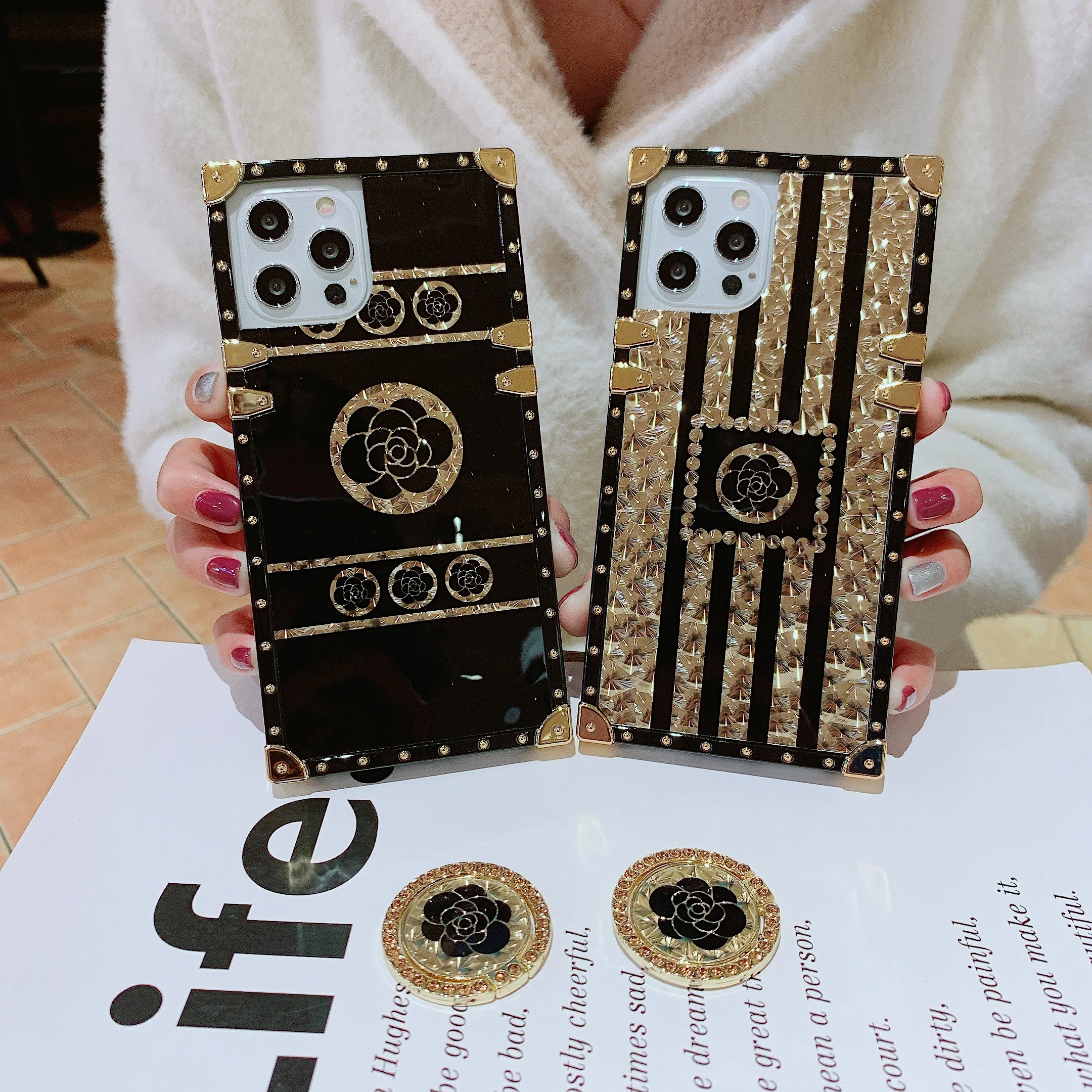 Luxury Gold Glitter Diamond Flower Square Case For Honor 8X 20 Pro 30 Pro Y6P Y7A Y8P Y9 Prime Soft Silicon phone Back Cover
Luxury Gold Glitter Diamond Flower Square Case For Honor 8X 20 Pro 30 Pro Y6P Y7A Y8P Y9 Prime Soft Silicon phone Back Cover