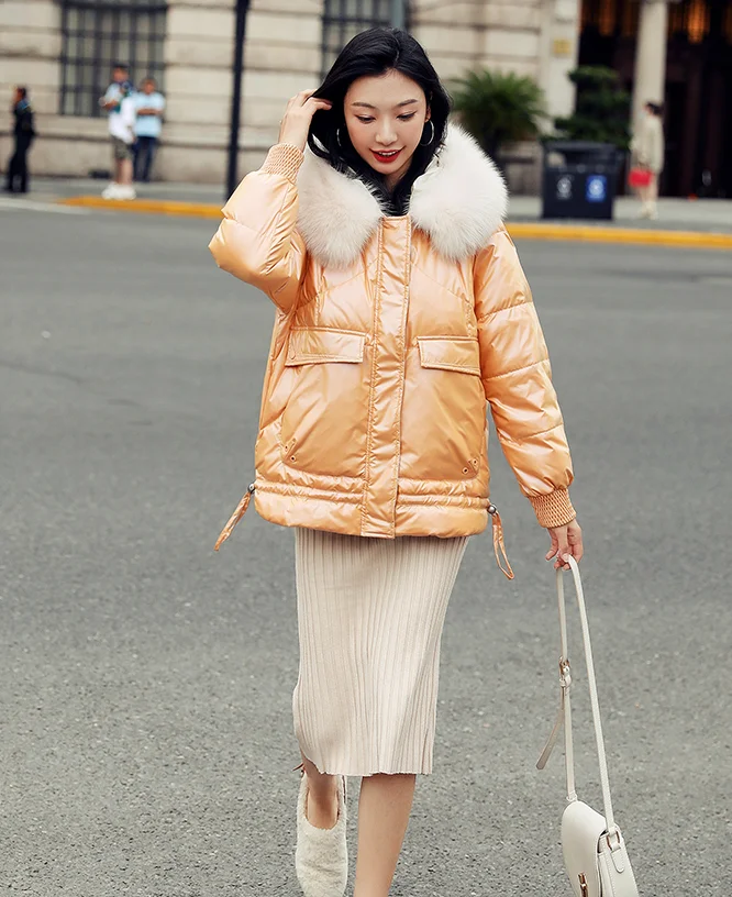 High Quality 90% White Duck Down Women's Down Jacket Fox Fur Collar Hooded Female Winter Parkas Warm Women's Coat Ropa Zjt1317
High Quality 90% White Duck Down Women's Down Jacket Fox Fur Collar Hooded Female Winter Parkas Warm Women's Coat Ropa Zjt1317