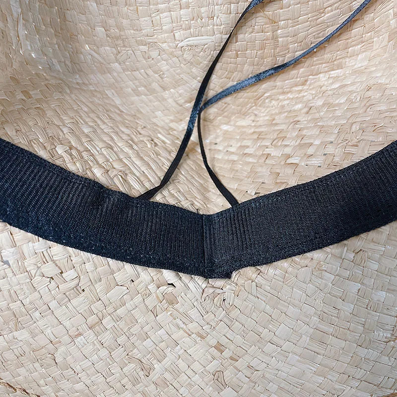 Women Summer Fashionable Street Beach Straw Fedoras Female Bow Ribbon Sun Straw Hat Hexagonal Top Sunhat
Women Summer Fashionable Street Beach Straw Fedoras Female Bow Ribbon Sun Straw Hat Hexagonal Top Sunhat